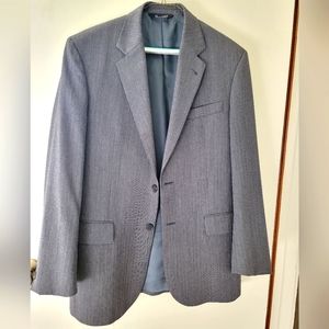 Mens Jos A. Bank Medium Gray 100%Wool suit 38R Jacket, 33R Trousers